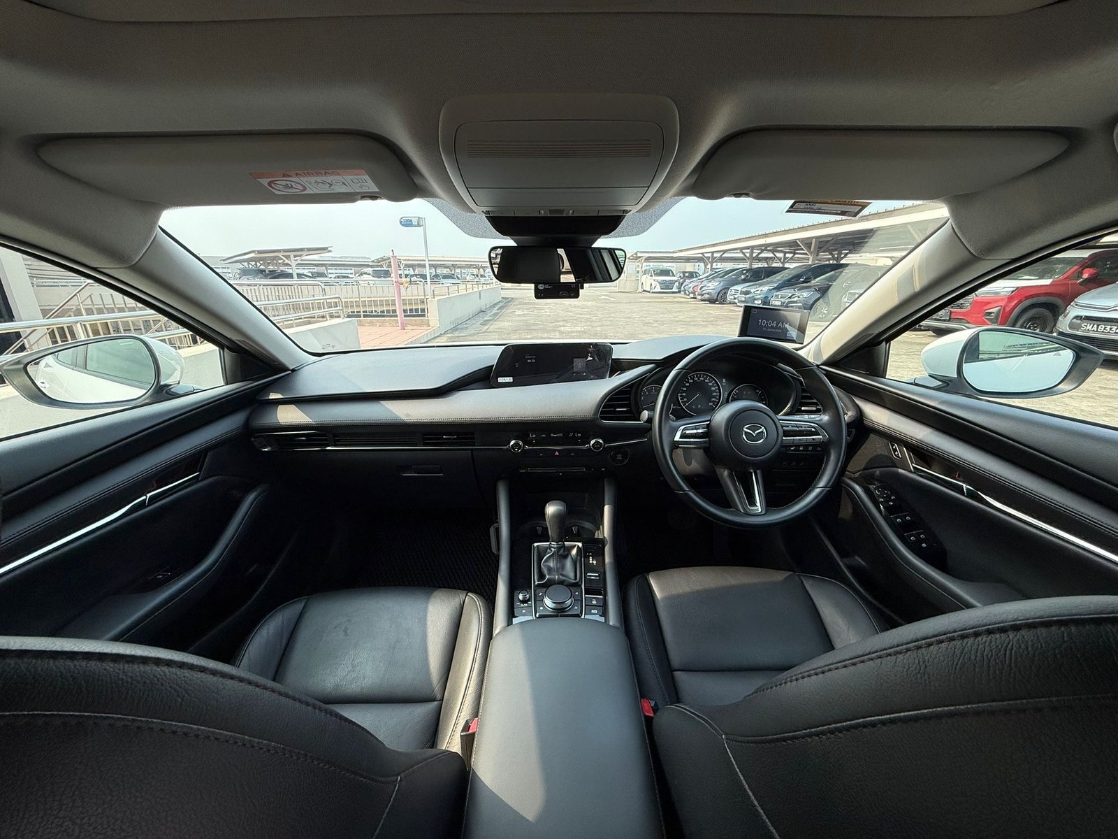 Mazda 3 Sedan 1.5 M Hybrid Elegance photo 6